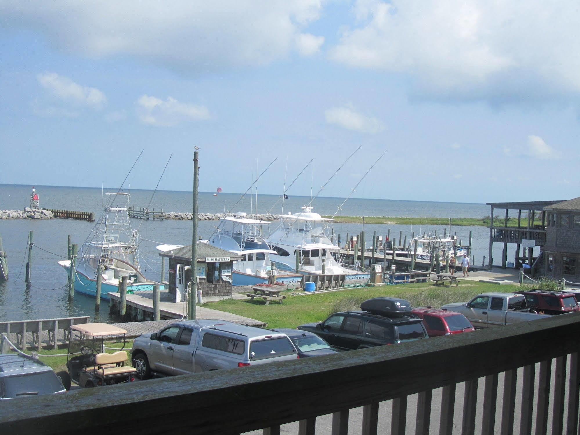 Breakwater Inn Hatteras Exterior photo